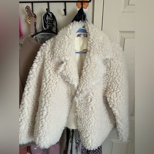 Urban outfitter fluffy jacket